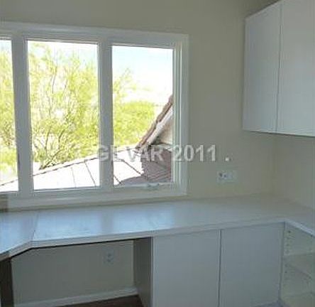 2nd image of 699 Beesley Dr