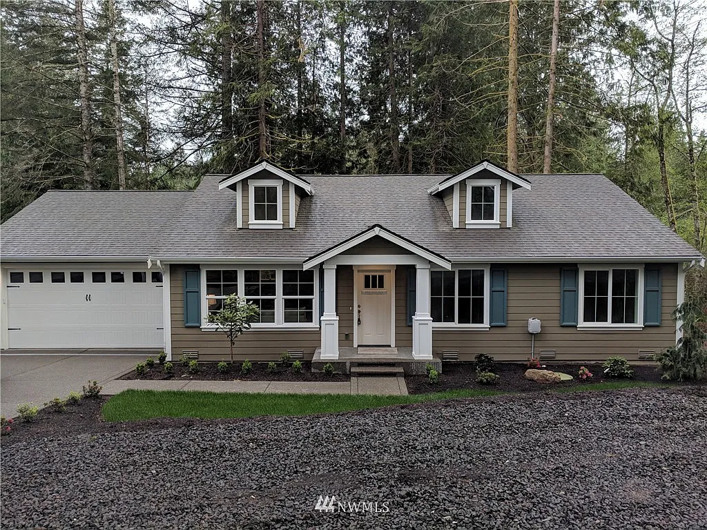 111 Westlake Way photo 1