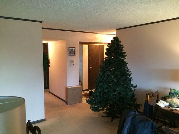 3rd image of 8632 Tuttle Dr #2F