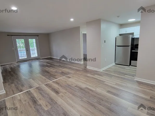 208 Columbus St APT 11, Fitchburg, MA 01420