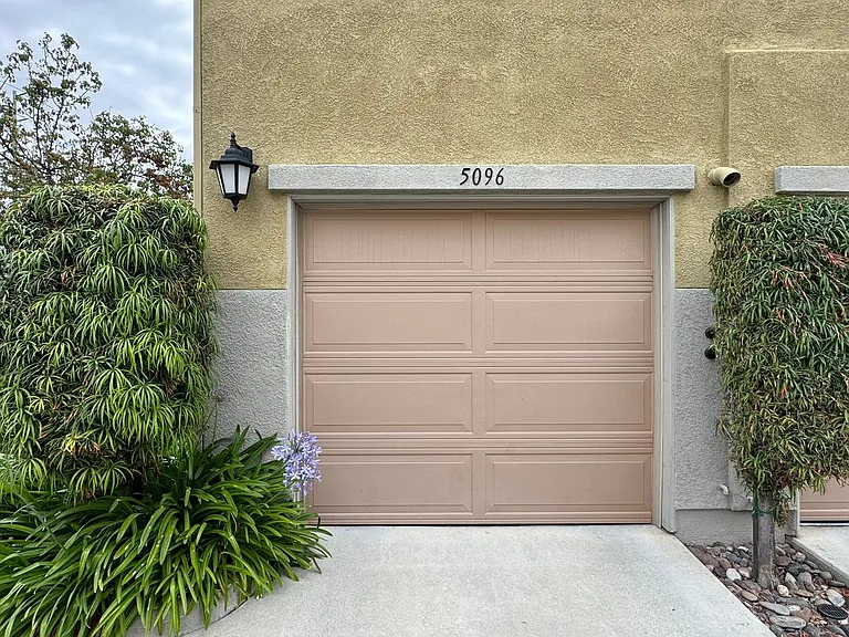 5096 Plaza Promenade — Photo 20