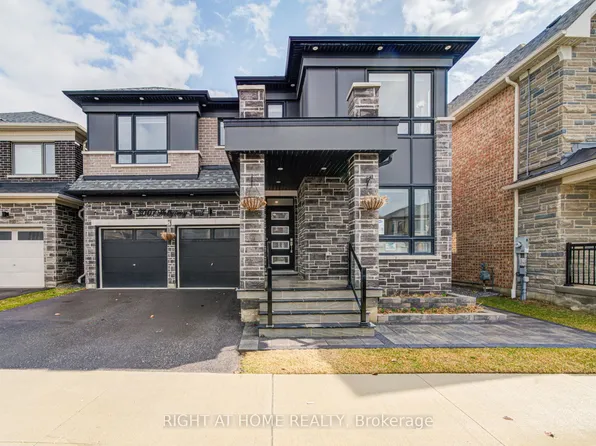 3007 Hollyberry Trl, Pickering, ON L1X 0N5