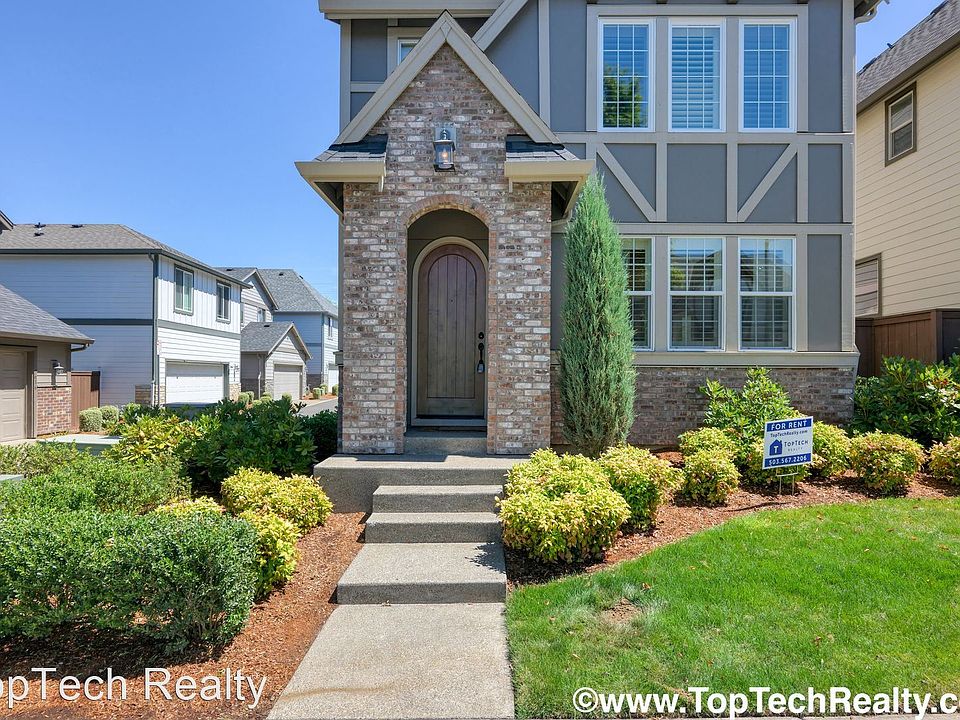 1st image of 556 NE 76th Ave