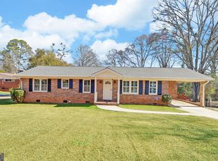 559 Athens St, Hartwell, GA 30643