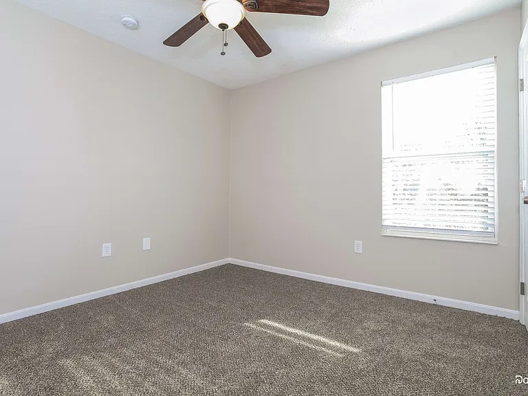1704 Old Silo Dr — Photo 7
