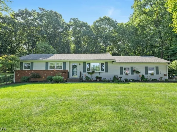 21 Tinc Rd, Mount Olive Twp., NJ 07836