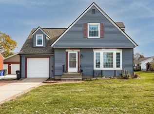 149 15th St SW, Cedar Rapids, IA 52404