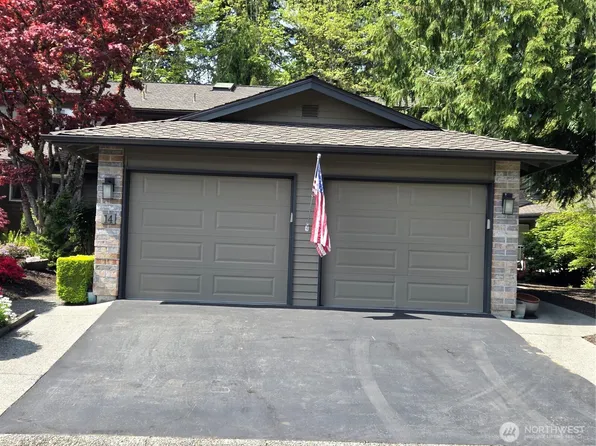 15825 Village Green Drive #14, Mill Creek, WA 98012