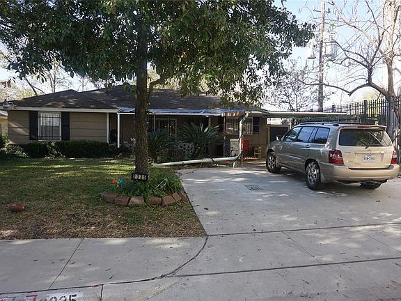 2nd image of 2335 Haldane Dr