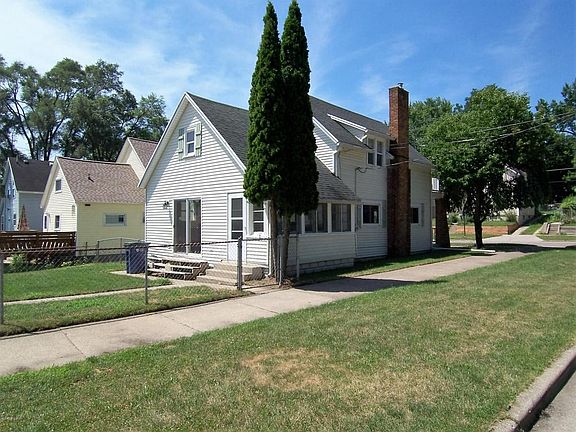2nd image of 1224 Valley Ave NW