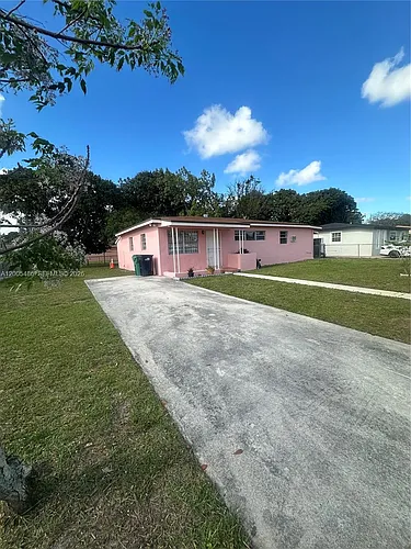 3501 NW 171st Ter Photo 1