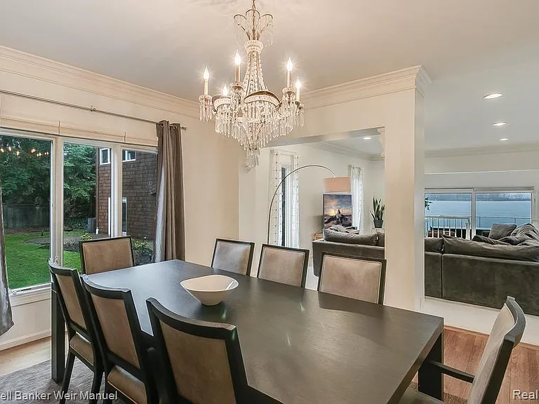 3105 Interlaken St — Photo 12