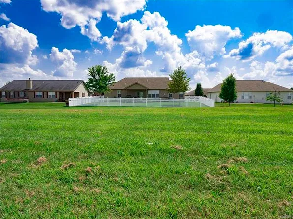 113 Adderly Ln, Millstadt, IL 62260