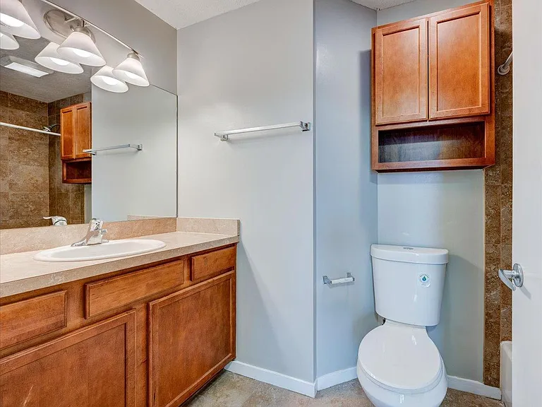 203 S 26th Ave #3 — Photo 8
