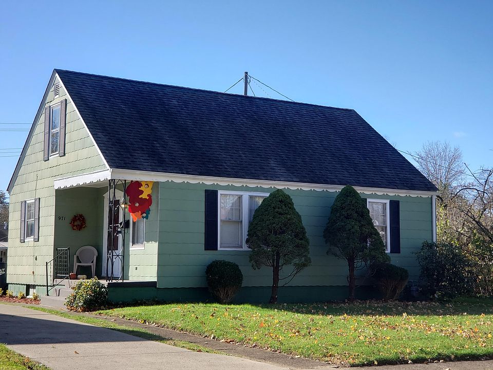 1st image of 971 Fairbanks Ave