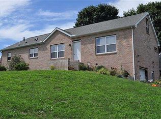 5 Oak Tree Rd, Hummelstown, PA 17036