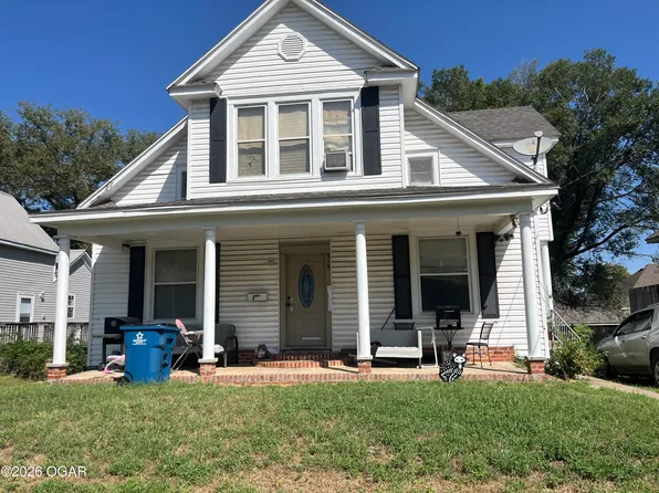 515 E Chestnut St, Carthage, MO 64836
