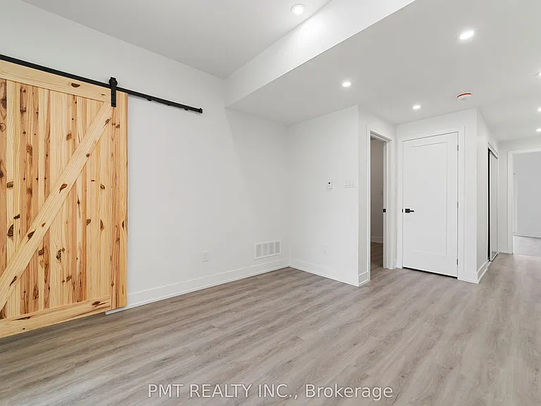 531 Delaware Ave N #1FM — Photo 13