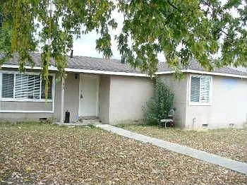 92 Harriet Ave photo 1
