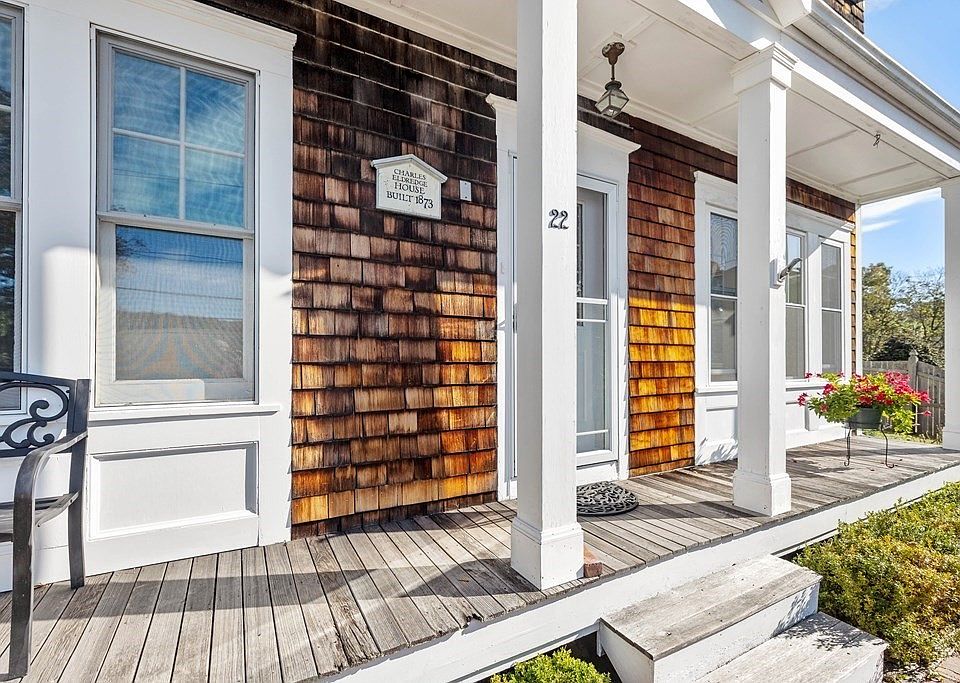 22 Eldridge Ct, Hingham, MA 02043 Zillow