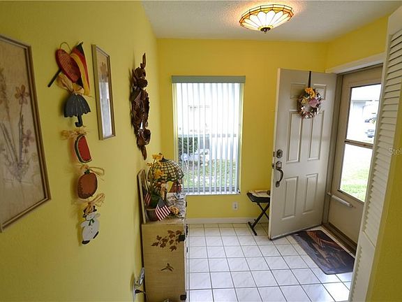 3rd image of 2551 Pine Cove Ln