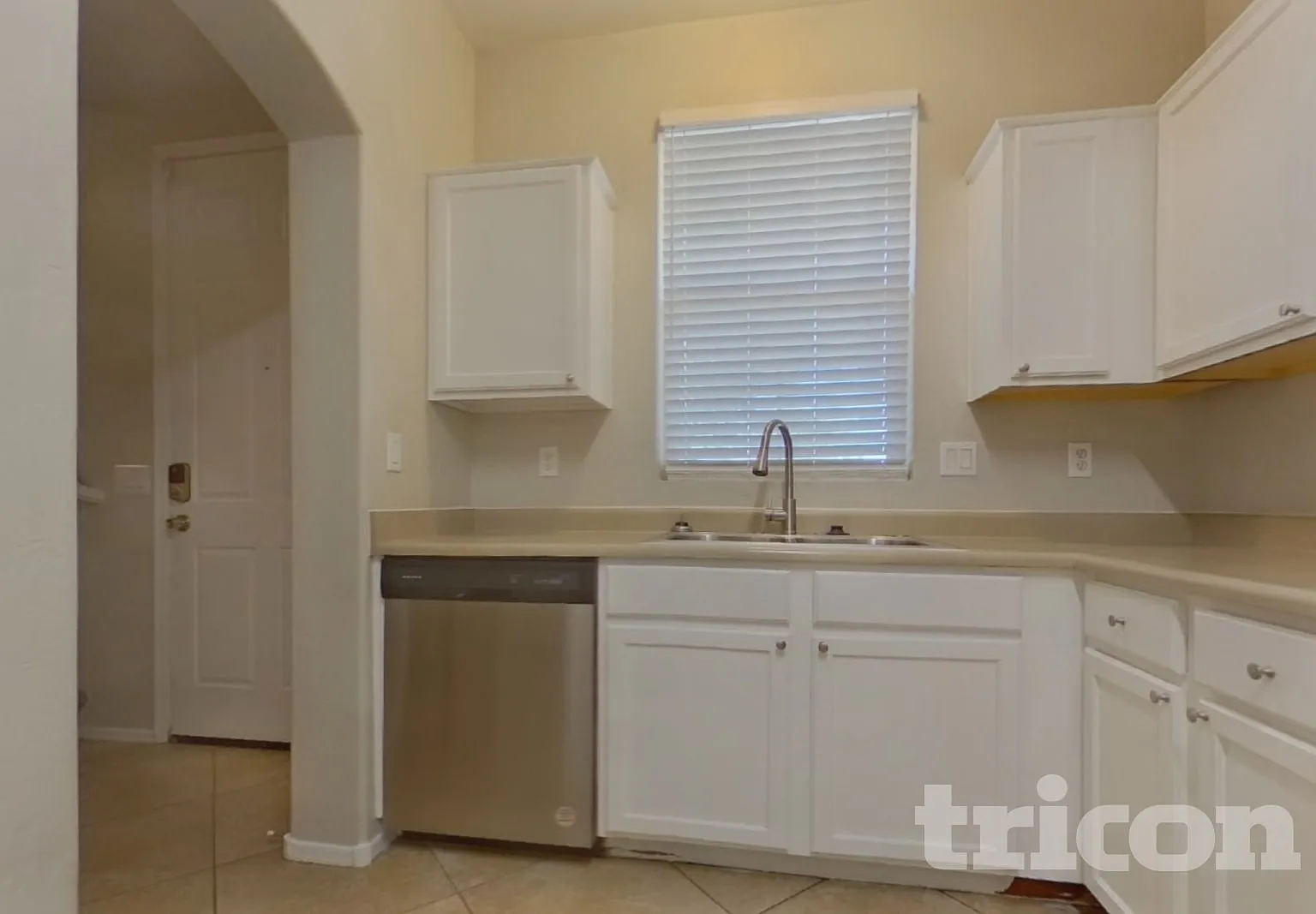 10041 W William Street Tolleson AZ — Photo 4
