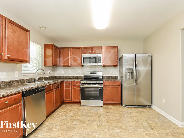 2322 Deerbrook Forest Ln — Photo 11