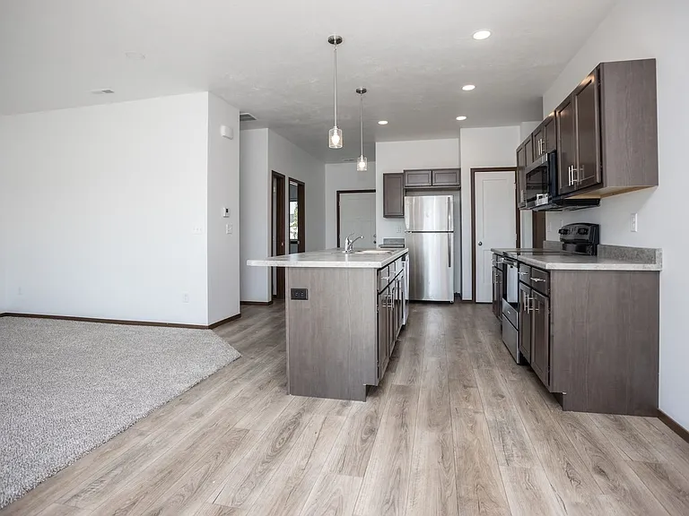 Willowbrook Village — Photo 32