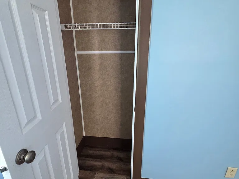 2329 Eugene St — Photo 15