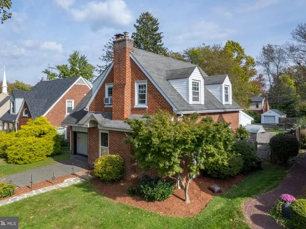 323 Perry Ave, Lancaster, PA 17603