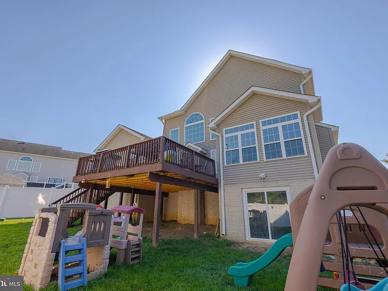 23636 Hansel Ct — Photo 76