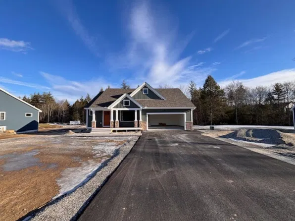13 Edgewater Drive #24, Brentwood, NH 03833