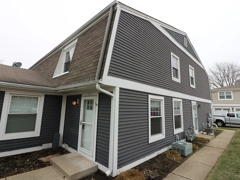 360 Farmingdale Cir #360