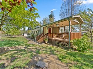 1342 Orchard Ln, Roseburg, OR 97471