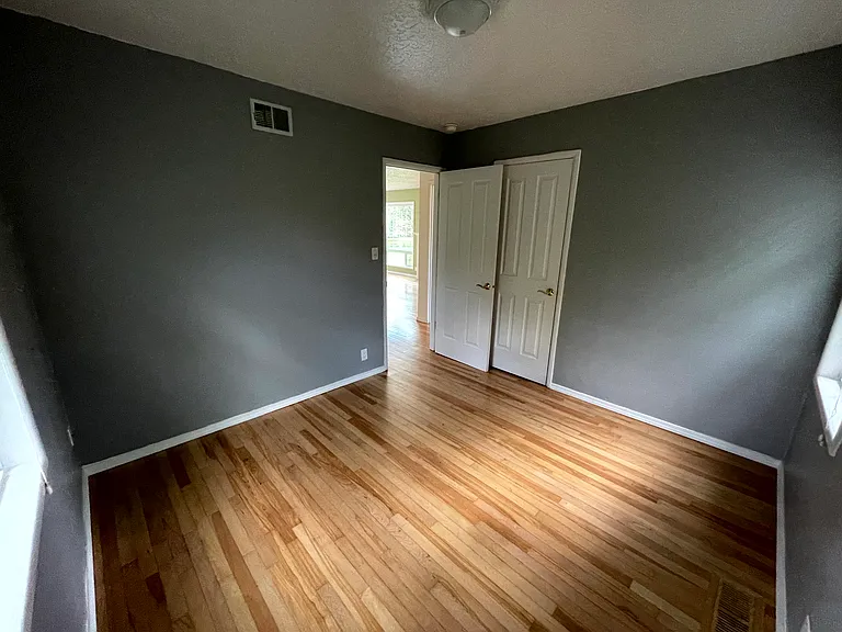 12080 SW Fairfield St — Photo 12