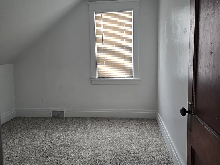 17 Gerald Ave #2 — Photo 6