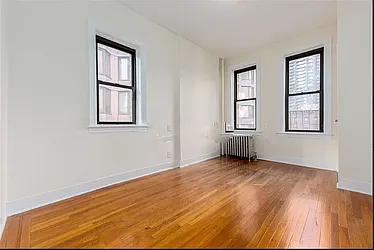 Rented by Manhattan Realty Group
