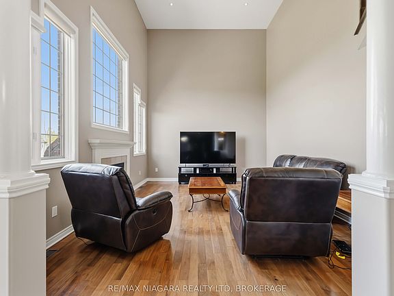 5th image of 6875 Parkside Rd