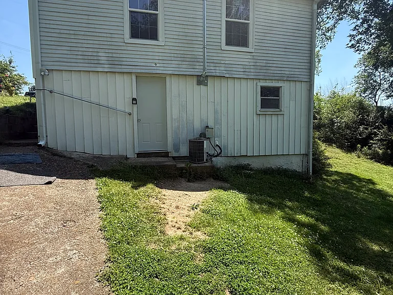 123 Leeper St — Photo 14