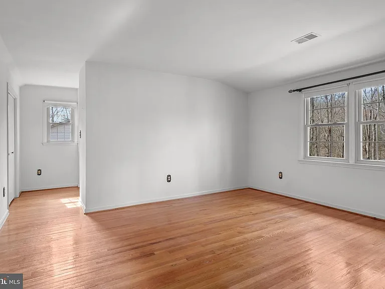 2798 Alton Hotel Ct — Photo 19