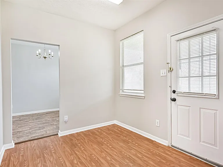 4714 Montclair Hill Ln — Photo 18