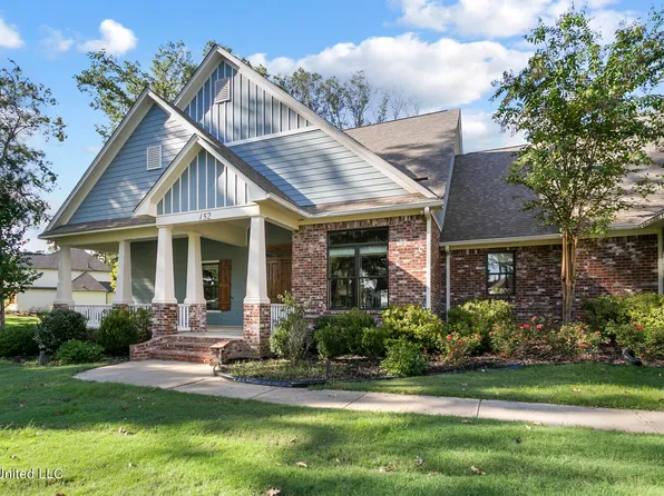 152 Lake Ridge Dr, Madison, MS 39110