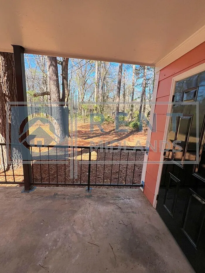 2 bed, 1.0 bath, 792 sqft, $1,149 — Photo 3