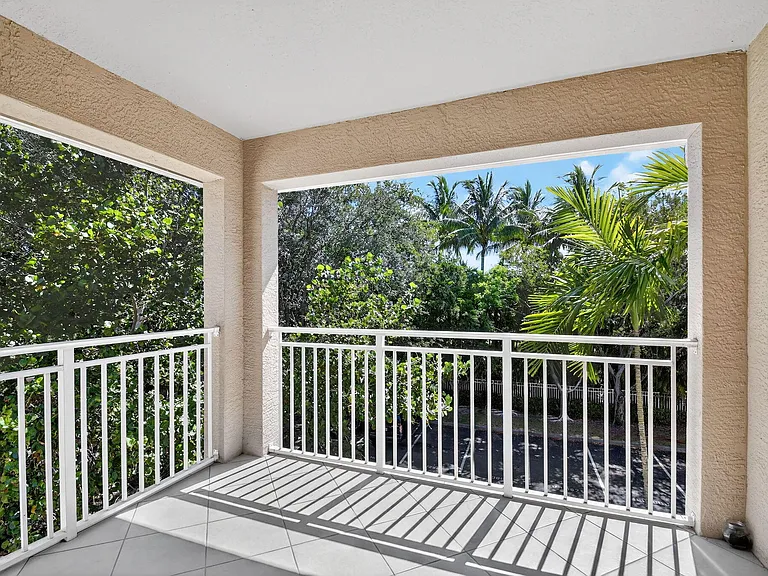 6511 Emerald Dunes Dr #304 — Photo 21