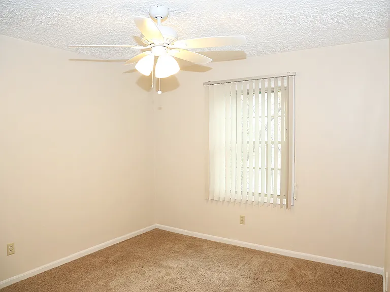 2bed Apartment Home