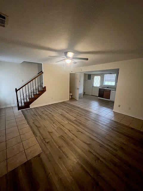 1st image of 12 Lumpkin Dr #19