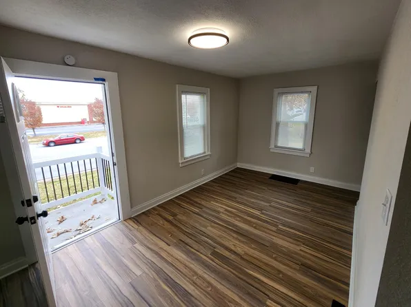4903 NE Vivion Rd, Kansas City, MO 64119