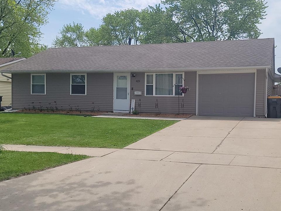 1st image of 425 Robinhood Dr