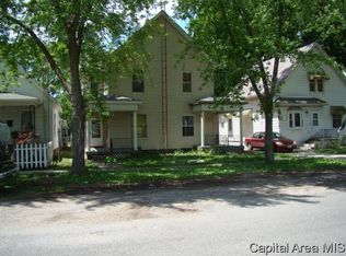 1113 N 14th St, Springfield, IL 62702