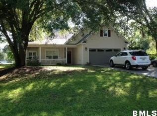 1042 Otter Cir, Beaufort, SC 29902